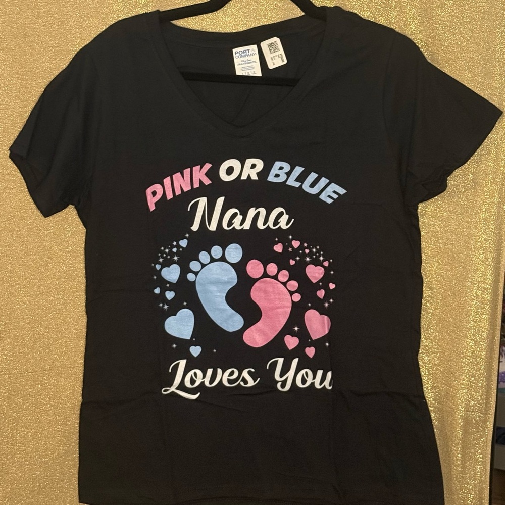 Black 'Pink or Blue Nana Loves You' T-Shirt